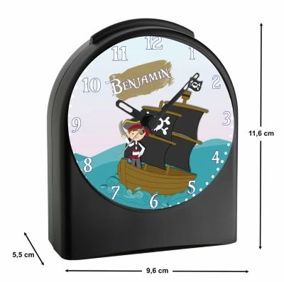 CreaDesign Kinder Funkwecker Personalisiert Mit Namen Pirat Atom-/Funkuhr, 12-Stunden-Anzeigeformat, Schlummerfunktion, Nachtlicht, Geräuschlos/Ohne Ticken 5 CreaDesign Kinder Funkwecker Personalisiert Mit Namen Pirat Atom-/Funkuhr, 12-Stunden-Anzeigeformat, Schlummerfunktion, Nachtlicht, Geräuschlos/Ohne Ticken - Image 3