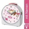 CreaDesign Kinder Funkwecker Weiß Personalisiert Mit Namen Affe Hängend Rosa 12-Stunden-Anzeigeformat, Geräuschlos/Ohne Ticken, Nachtlicht 2 CreaDesign Kinder Funkwecker Weiß Personalisiert Mit Namen Affe Hängend Rosa 12-Stunden-Anzeigeformat, Geräuschlos/Ohne Ticken, Nachtlicht -Audio Rabatte 28901455 01