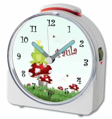 CreaDesign Kinder Funkwecker Weiß Personalisiert Mit Namen Froschkönig 12-Stunden-Anzeigeformat, Geräuschlos/Ohne Ticken, Nachtlicht 6 CreaDesign Kinder Funkwecker Weiß Personalisiert Mit Namen Froschkönig 12-Stunden-Anzeigeformat, Geräuschlos/Ohne Ticken, Nachtlicht - Image 4